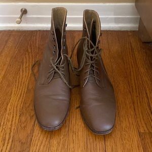 Christy Dawn Dawn Boots Walnut Size 8